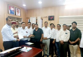 बार्सू और रैथल गांव में तकरार, बटर फेस्टिवल के आयोजन पर लटकी तलवार! ग्रामीणों ने DM को सौंपा ज्ञापन 10 1691727888874