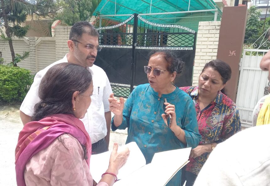 Big News : वसंत विहार एन्क्लेव सोसायटी में CRPF कार्यालय का विरोध 3 IMG 20230807 WA0010