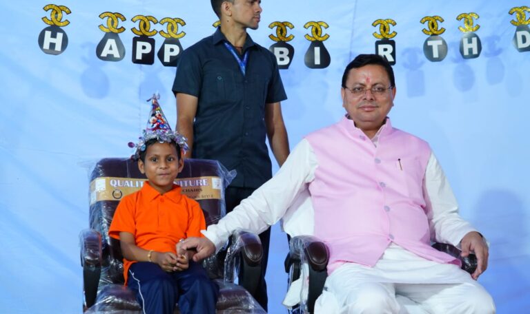 नेताजी सुभाष चंद्र बोस आवासीय बालिका छात्रावास में बेसहारा और निर्धन बच्चों के बीच पहुंचे CM धामी 14 IMG 20230916 WA0010