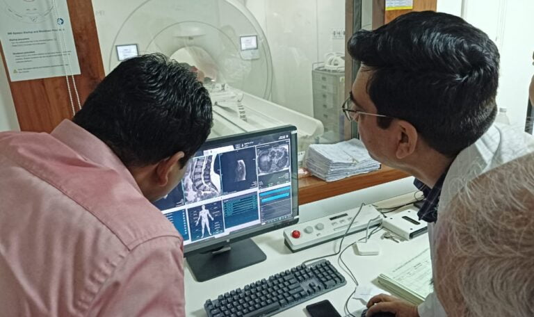 डेंगू नियंत्रण में कोताही की तो खैर नहीं: डा. आर राजेश कुमार 9 IMG 20230919 WA0033