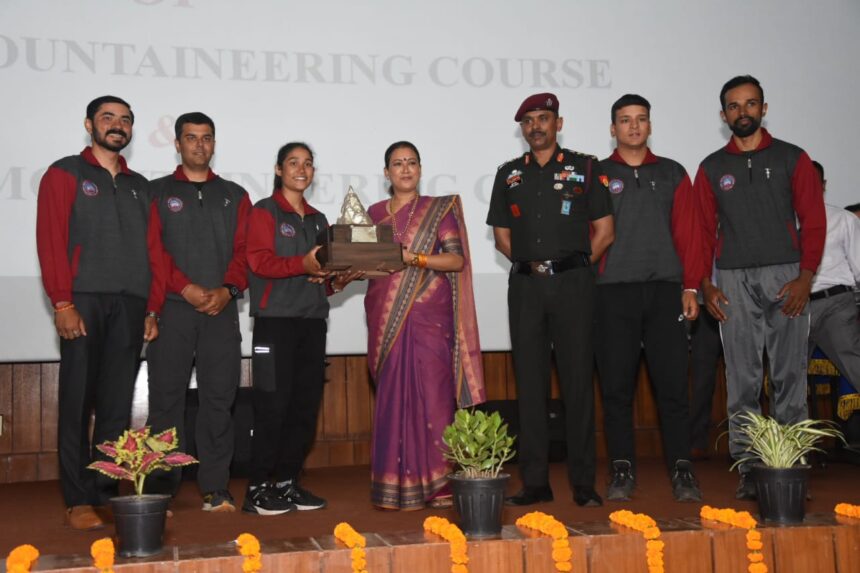 पर्वतारोहण है जीवट,जोखिम और रोमांच का पर्याय-रेखा आर्या 3 IMG 20231010 WA0059