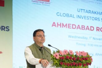 मुख्यमंत्री पुष्कर सिंह धामी ने अहमदाबाद में आयोजित रोड शो में लिया हिस्सा 12 IMG 20231101 WA0043