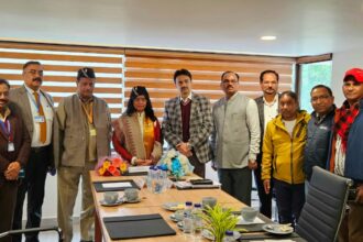 Uttarakhand News.. आरक्षण नीति के कार्यान्वयन का हाल जाना, राष्ट्रीय अनुसूचित जाति आयोग की सदस्य डॉ. अंजू बाला ने किया दौरा| विकास कुमार की Report 6 angles 106