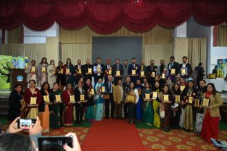 Globle Conference....फलदायी शिक्षा के लिये प्रभावी शिक्षक विकसित करने की जरूरत| विकास कुमार की Report 4 angles 71