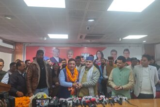 आखिर भगवा रंग में रंग ही गये " महेंद्र राणा " | BJP में Entry | जगमोहन की Report 10 chhat 36