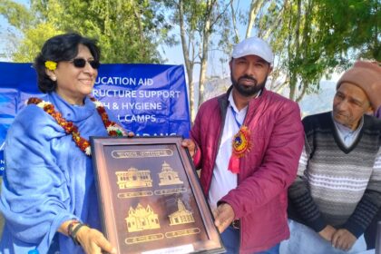 News Netra @ दिल्ली में रहकर पहाड़ की ऐसी फिक्र| ये बात तो बहुत दूर तक जायेगी गुरू | जगमोहन डांगी की Report 4 chhat 7