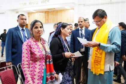 Uttarakhand News : मुख्यमंत्री ने सुनी जनसमस्याएं, अधिकारियों को दिए शीघ्र निस्तारण के निर्देश-Newsnetra 12 FB IMG 1710604925112