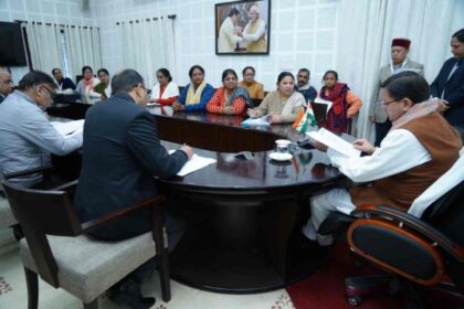 Breaking News: कई कर्मचारी यूनियनों के पदाधिकारियों ने CM से की मुलाकात, आवश्यक कार्रवाई करने का दिया आश्वासन-Newsnetra 2 Q 1709474626651 1024x682 1