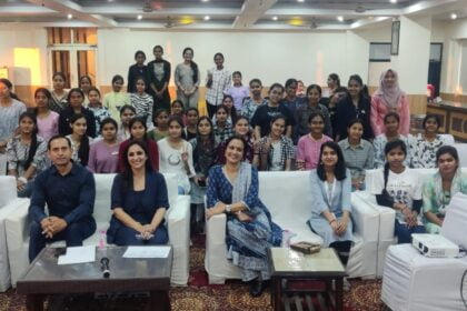 देहरादून स्थित एटलांटिस क्लब में प्रारंभ हुआ उदयन शालिनी फैलोशिप की छात्राओं का दो दिवसीय आवासीय शिविर -Newsnetra 4 IMG 20240406 WA0015