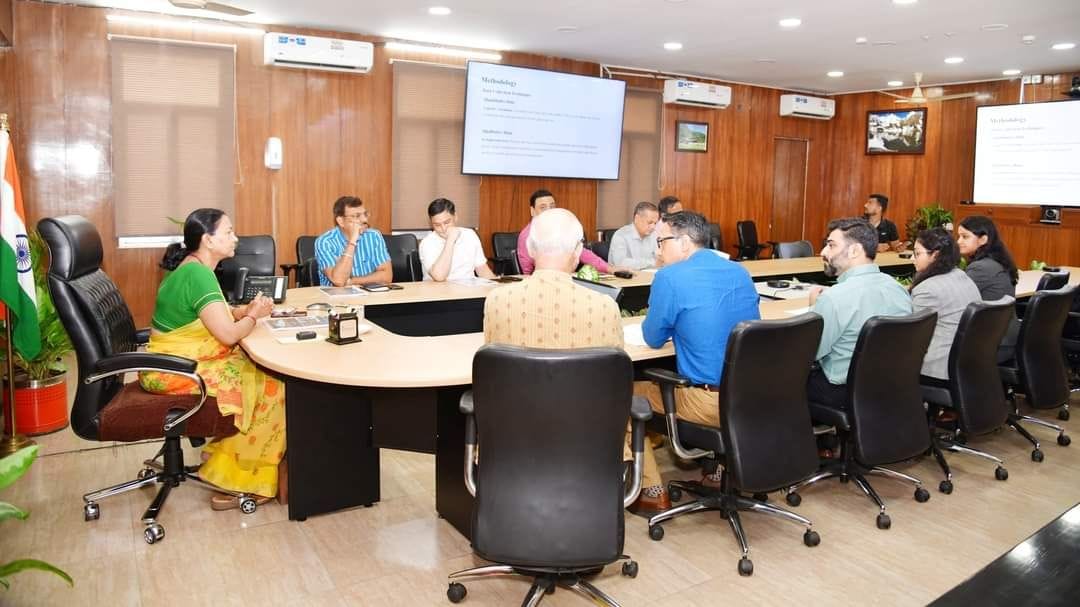मुख्य सचिव ने चारधाम यात्रा की सुरक्षा और सुविधा सुधारने के लिए आईआईएम रोहतक की रिपोर्ट पर गहन चर्चा की-Newsnetra 5 fb img 1721146088124492903830964324737