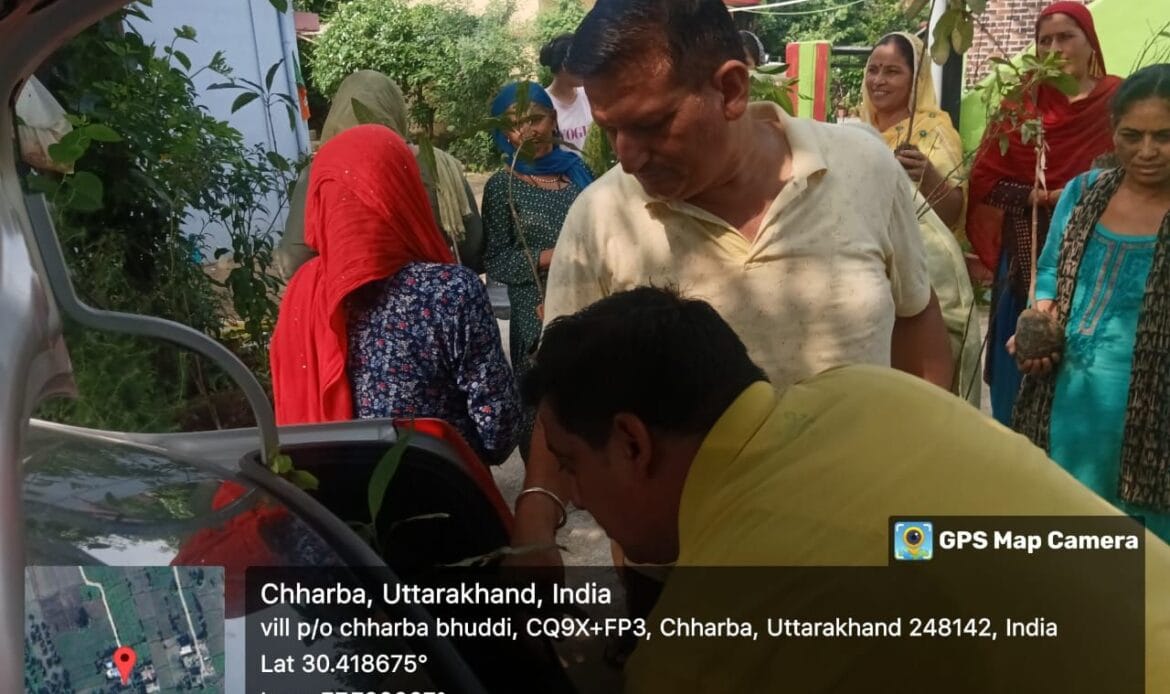प्रतिष्ठा सेवा समिति ट्रस्ट द्वारा हरे पौधों का किया पौधारोपण तथा वितरण, लक्ष्य - 1 लाख पेड़ एवम संरक्षण-Newsnetra 16 img 20240719 wa00095654629928371451920