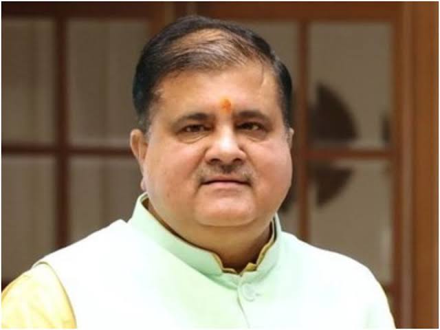 यात्रा के नाम पर भ्रष्टाचार और केरल सरकार की नाकामी पर भी कांग्रेस को मंथन की जरूरत: महेंद्र भट्ट-Newsnetra 3 IMG 20240802 WA0034 1