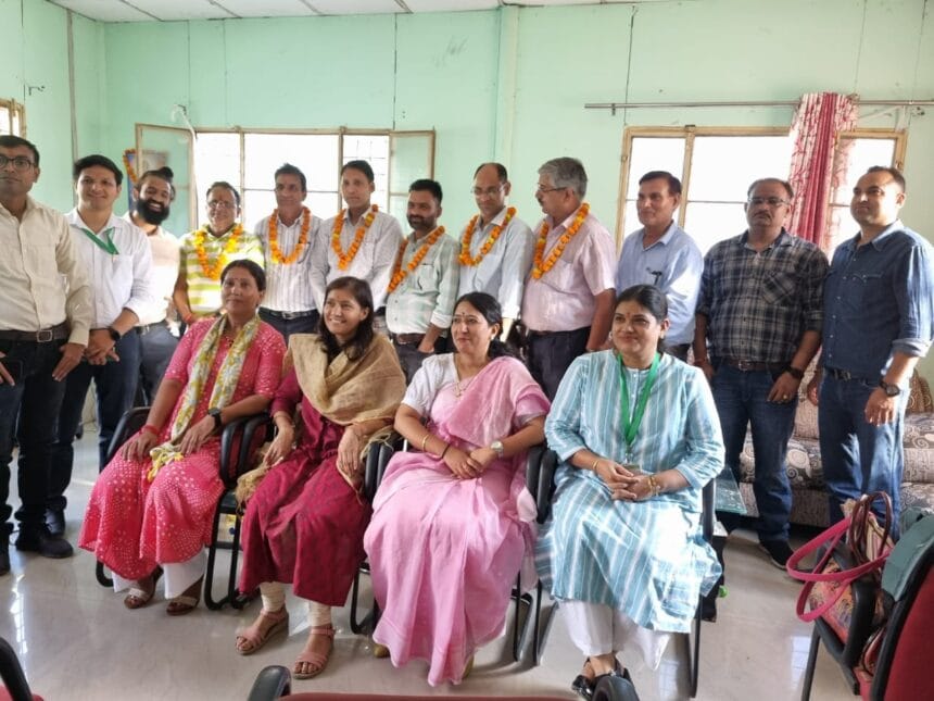 जनपद उत्तरकाशी में जिला आयुर्वेदिक चिकित्सा सेवा संघ के चुनाव संपन्न, डॉ. मनमोहन राणा बने अध्यक्ष-Newsnetra 3 IMG 20240830 WA0077