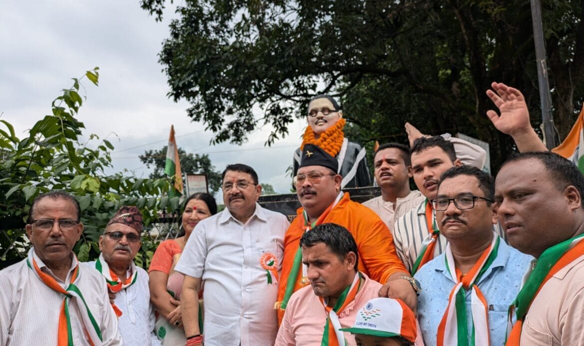 गौरव सैनानी एसोसिएशन उत्तराखंड ने धूमधाम से मनाया 78 वां स्वतंत्रता दिवस समारोह-Newsnetra 4 img 20240815 wa00192478278126876619457