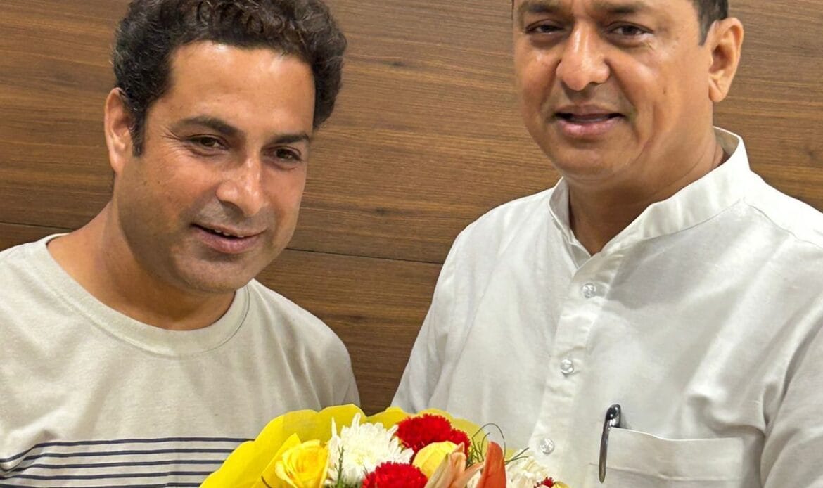 नवनिर्वाचित सांसद अनिल बलूनी का पर्वतीय लोकविकास समिति द्वारा अभिनंदन-Newsnetra 13 img 20240817 wa00171839040903765359025