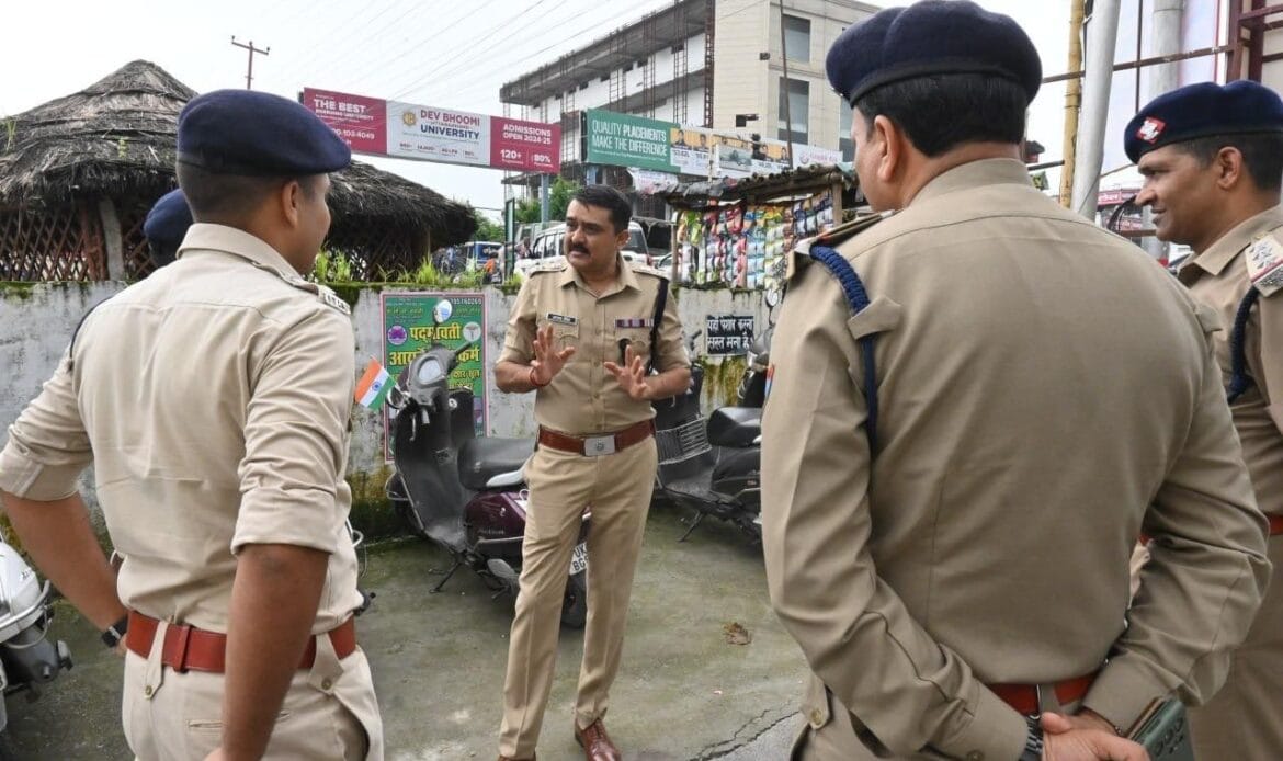 आईएसबीटी में नाबालिक बालिका के साथ हुई दुष्कर्म की घटना की विवेचना के लिए एसएसपी देहरादून द्वारा गठित की गई SIT-Newsnetra 7 img 20240820 wa00128659505827819384479