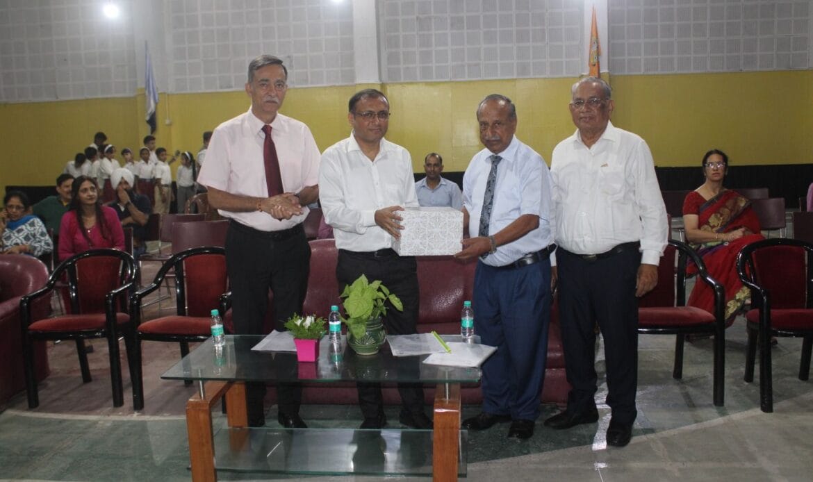 द पेसल वीड स्कूल में अखिल भारतीय इंटर-स्कूल आईपीएससी टेबल टेनिस टूर्नामेंट, एमराल्ड हाइट्स, इंदौर, मॉडर्न स्कूल और डीपीएस आरके पुरम ने अपना वर्चस्व व्यक्त किया-Newsnetra 7 img 20240820 wa00247901638432233253864