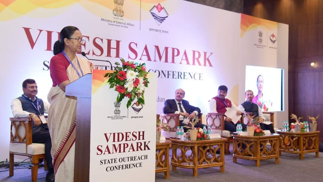 देहरादून में विदेश सम्पर्क कॉन्फ्रेंस का आयोजन, प्रवासियों के कल्याण पर केंद्रित चर्चाएं-Newsnetra 5 fb img 1725639833391425696227982602088