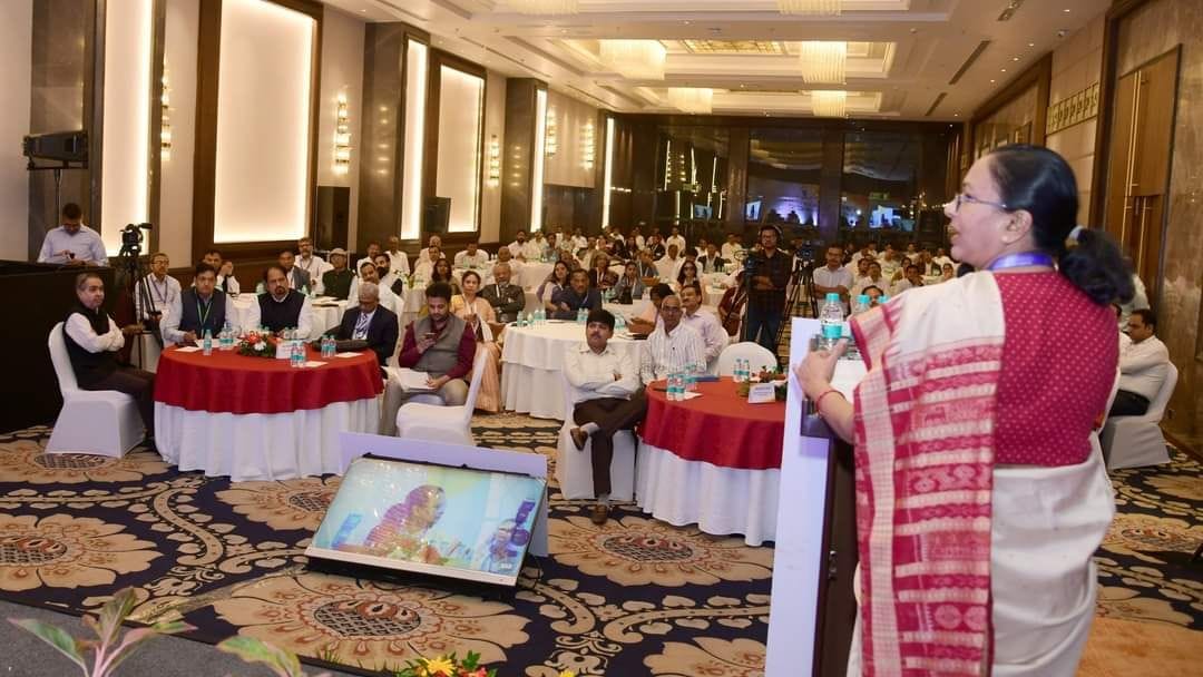 देहरादून में विदेश सम्पर्क कॉन्फ्रेंस का आयोजन, प्रवासियों के कल्याण पर केंद्रित चर्चाएं-Newsnetra 4 fb img 17256398449148924803327657069755