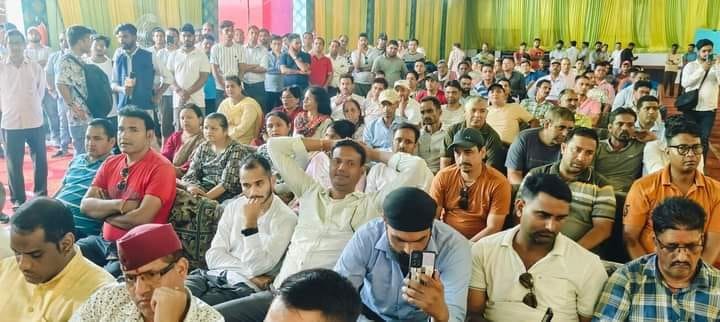 ऋषिकेश में डिजिटल पत्रकार योगेश डिमरी पर हमले के विरोध में महापंचायत, सरकार को दी चेतावनी-Newsnetra 16 img 20240904 wa00063240039763650514057