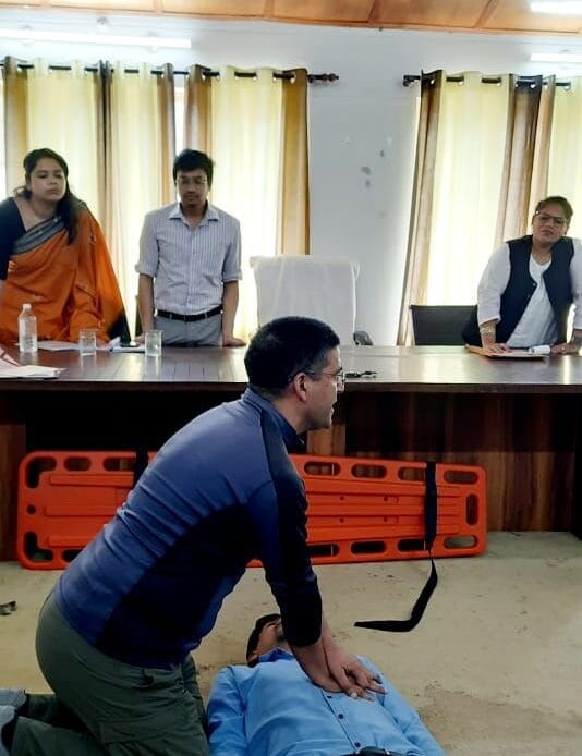 उत्तरकाशी में आपदा प्रबंधन प्रशिक्षण: प्राकृतिक आपदाओं से निपटने की दिशा में एक महत्वपूर्ण कदम-Newsnetra 5 img 20240927 wa00043925137642489239283