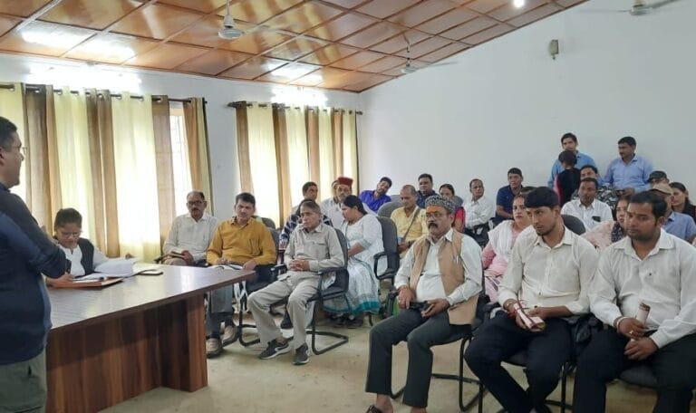 उत्तरकाशी में आपदा प्रबंधन प्रशिक्षण: प्राकृतिक आपदाओं से निपटने की दिशा में एक महत्वपूर्ण कदम-Newsnetra 12 img 20240927 wa00125978922404134931738