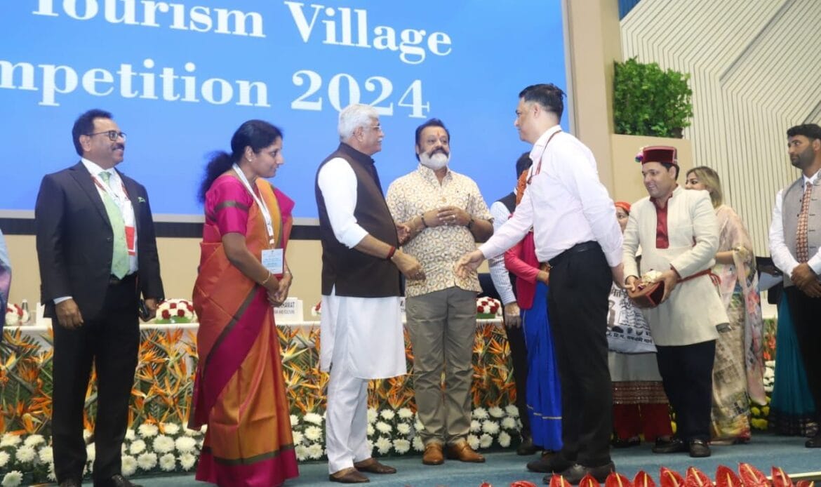 विश्व पर्यटन दिवस समारोह में उत्तराखण्ड के जखोल, सूपी, हर्षिल और गुंजी गांव को मिला सर्वश्रेष्ठ पर्यटन ग्राम पुरस्कार-Newsnetra 4 img 20240927 wa00145617641800584322340