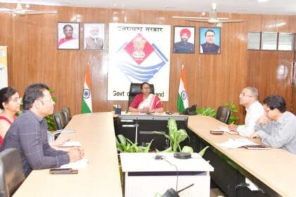 Uttarakhand News: गर्भावस्था में स्वास्थ्य का एक कदम: सरकार की पहल गर्भवती महिलाओं के लिए-Newsnetra 14 गर्भावस्था में स्वास्थ्य का एक कदम: सरकार की पहल गर्भवती महिलाओं के लिए