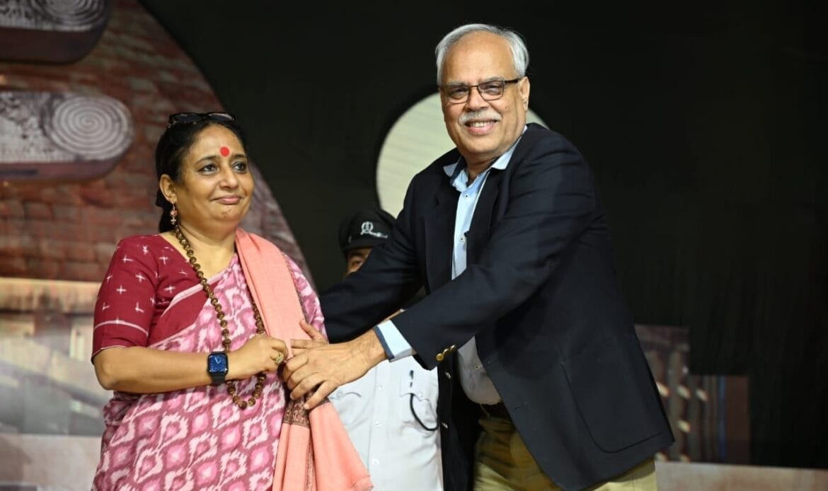 विरासत आर्ट एंड हेरीटेज फेस्टिवल-2024 का शानदार रहा पांचवा दिन, विरासत में छाया 'अभिमन्यु' का चक्रव्यूह-Newsnetra 28 img 20241019 wa00353621062654621463245