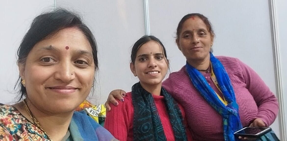 मातृशक्ति और ग्राम विकास: ब्रह्मकमल फाउंडेशन की पहाड़ी उत्पादन को राष्ट्रीय और अंतरराष्ट्रीय मंच तक पहुंचाने की पहल-Newsnetra 15 img 20241022 wa00108718440201740440251