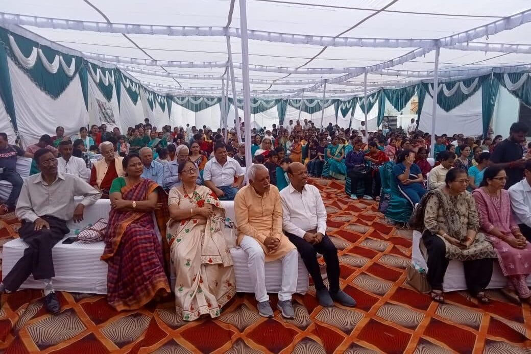 स्वास्थ्य, शिक्षा और संस्कार की ओर बढ़ता कदम: अंतराष्ट्रीय उत्कर्ष योग मिशन का स्थापना दिवस-Newsnetra 6 img 20241027 wa00108445165797660964248