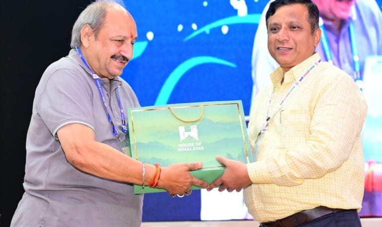 उत्तराखण्ड फ़िल्म नीति 2024 के तहत फिल्म शूटिंग के लिए अनुदान और सब्सिडी का ऐलान-Newsnetra 13 465951558 867370202232679 1041983929304510057 n
