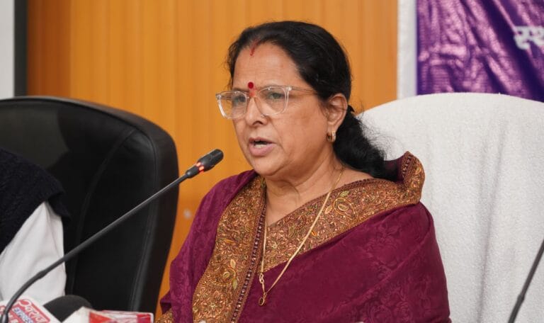 राज्य महिला आयोग के 19 वें स्थापना दिवस पर आयोग अध्यक्ष ने गिनाई उपलब्धियां-Newsnetra 8 WhatsApp Image 2024 11 11 at 17.23.38 405ad8cd