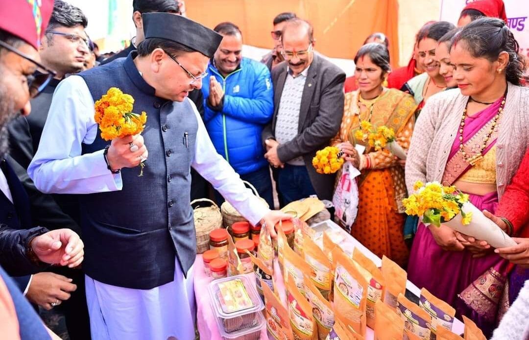 मुख्यमंत्री धामी ने राज्य स्थापना दिवस पर किए ऐलान: उत्तराखंड के हर क्षेत्र में विकास की नई योजनाएं-Newsnetra 10 fb img 17311664596338906611431730382243