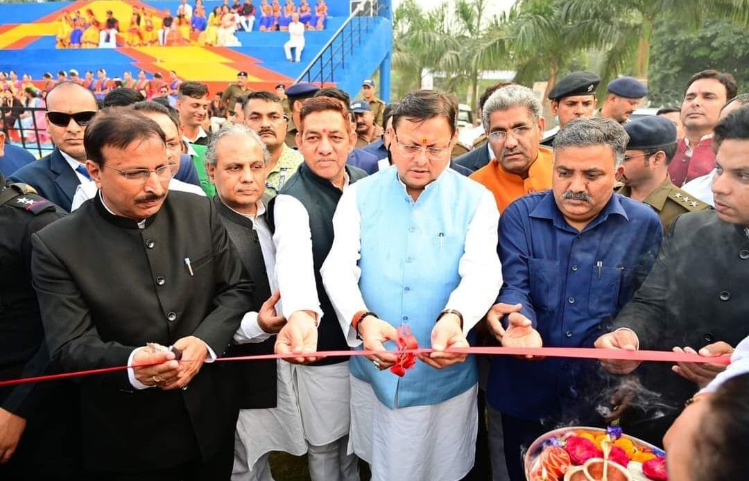 मुख्यमंत्री धामी ने पन्ना लाल भल्ला क्रिकेट स्टेडियम में आयोजित कार्यक्रम में ₹1378 लाख की 3 योजनाओं का लोकार्पण किया-Newsnetra 4 fb img 1731339235342955766847768479942