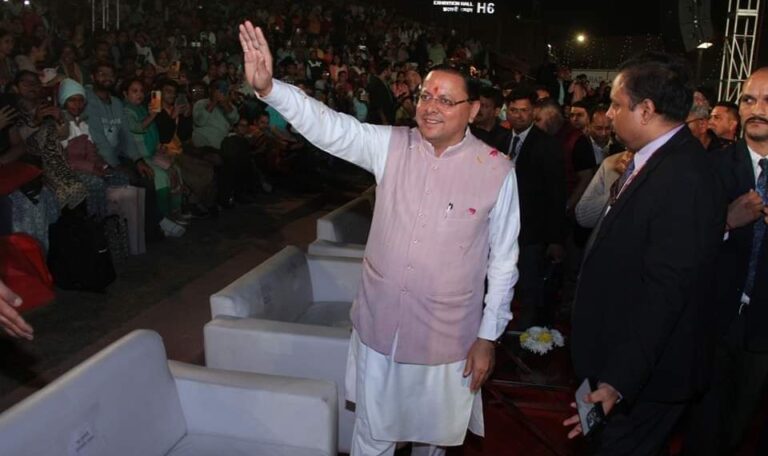 उत्तराखण्ड की समृद्ध संस्कृति और उत्पादों का प्रदर्शन, मुख्यमंत्री ने किया प्रवासियों से विकास का आह्वान-Newsnetra 5 fb img 17324644541438340391281145545035