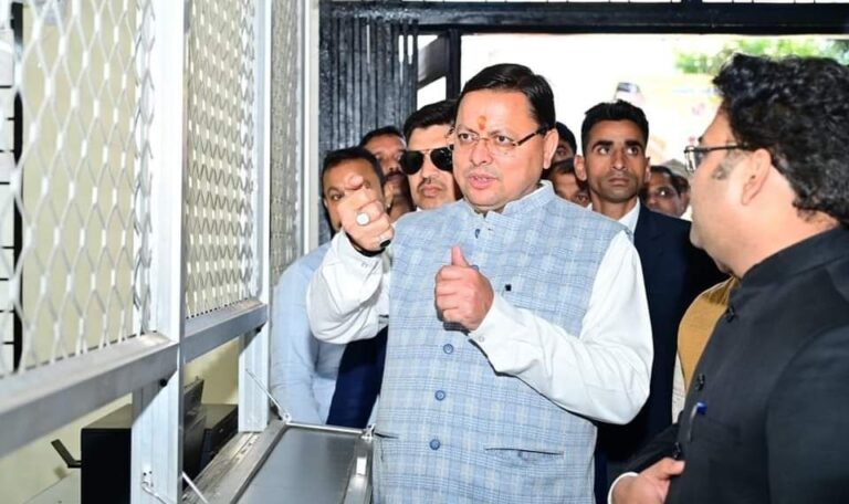 हल्द्वानी नगर निगम कार्यालय का मुख्यमंत्री पुष्कर सिंह धामी ने किया निरीक्षण-Newsnetra 4 fb img 173298678184870062856817718917