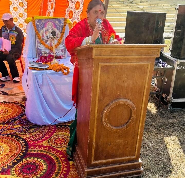 उत्तरकाशी खेल महाकुंभ का ब्लोक प्रमुख भट्टवाडी विनीता रावत ने किया शुभारंभ-Newsnetra 6 img 20241112 wa00085190047808986390372