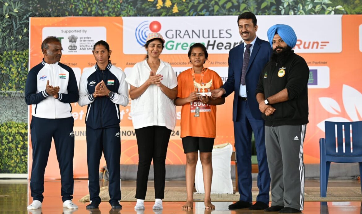 ग्रेन्यूल्स ग्रीन हार्टफुलनेस रन’ में चालीस हजार से अधिक प्रतिभागियों ने भाग लिया ताकि दस हजार पौधों के रोपण से हरित आवरण तैयार हो सके- Newsnetra 6 img 20241119 wa00115002764242970910535