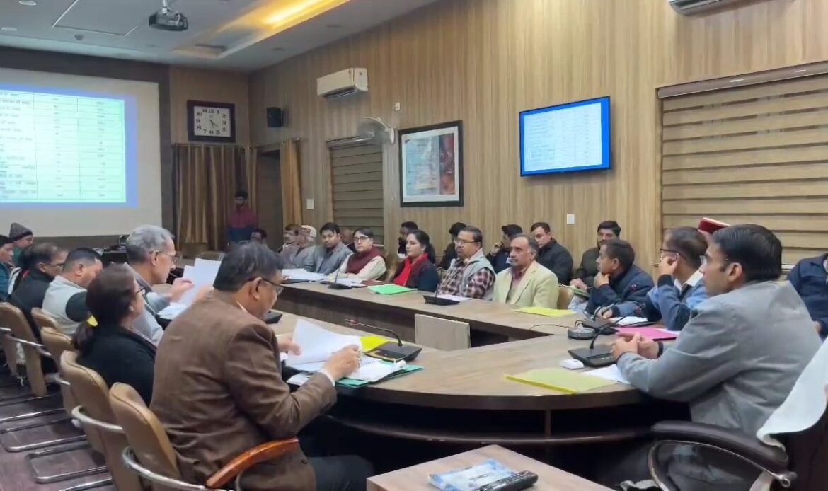 Paltan Bazaar एवं अन्य स्थलों पर महिलाओं की सुविधा के लिए जल्द दिखेंगे पिंक टॉयलेट, जिला प्रशासन ने शुरू की कवायद-Newsnetra 5 img 20241128 182053969151349569569479698