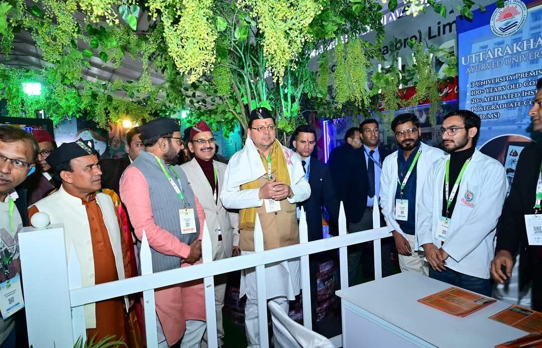 देवभूमि में आयुर्वेद की वैश्विक गूंज: 10वीं विश्व आयुर्वेद कांग्रेस एवं आरोग्य एक्सपो 2024 का भव्य आयोजन-Newsnetra <br> 6 fb img 17340169345136876524707399196877