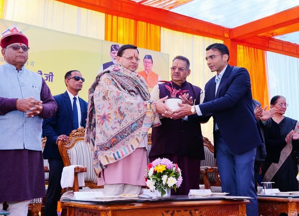 Uttarakhand News: मुख्यमंत्री धामी ने किया देहरादून के लिए ₹188 करोड़ की परियोजनाओं का ऐलान-Newsnetra 6 fb img 17348709885731510701080191037432
