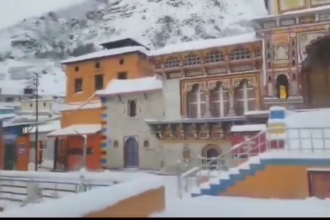 Uttarakhand Snowfall : बद्री केदार धामो में जमकर हो रही बर्फबारी, देखिए खूबसूरत नजारा VIDEO-Newsnetra