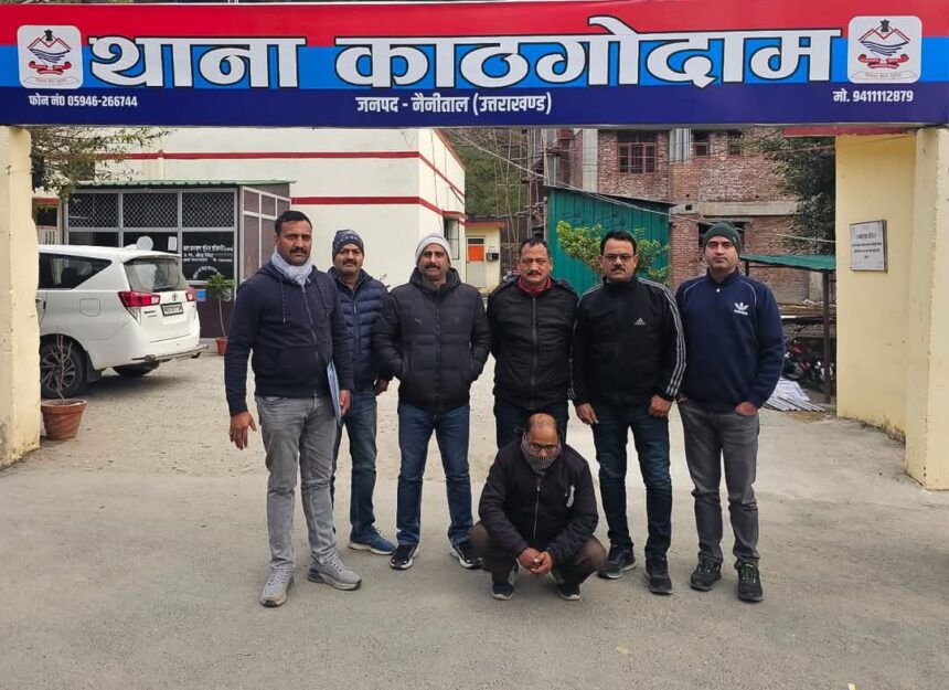 उत्तराखंड एसटीएफ की बड़ी कामयाबी: नेपाल बॉर्डर से 11 साल से फरार ड्रग तस्कर गिरफ्तार-Newsnetra 3 FB IMG 1736355361359