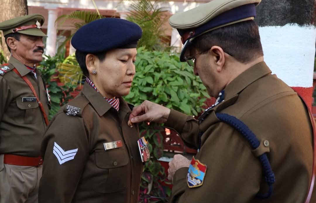 उत्तराखण्ड पुलिस ने मनाया 76वां गणतंत्र दिवस, उत्कृष्ट सेवा पदकों से सम्मानित हुए अधिकारी-Newsnetra 12 fb img 17379108180282193129829901112498
