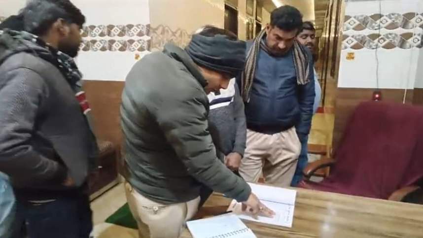 मेहंदीपुर बालाजी में देहरादून के एक ही परिवार के 4 लोगों की संदिग्ध मौत, पुलिस जांच में जुटी-Newsnetra<br> 4 rajasthan 1659a6287a99bf2f2ddb4c56cc3bd8281048425798576242977