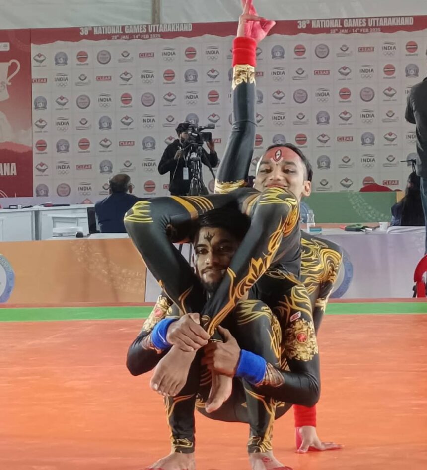 योगासन में उत्तराखंड के अजय और हर्षित ने जीता रजत, राज्य का नाम किया रोशन-Newsnetra<br> 3 FB IMG 1738427712097