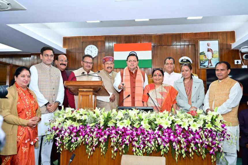 उत्तराखण्ड विधानसभा में ई-विधान प्रणाली का शुभारंभ, कार्यवाही अब होगी डिजिटल और पेपरलेस-Newsnetra 3 FB IMG 1739883536234