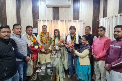 "स्वर कोकिला को श्रद्धांजलि: लता मंगेशकर की स्मृति में ऋषिकेश में संगीत कलाकारों का सम्मान-Newsnetra