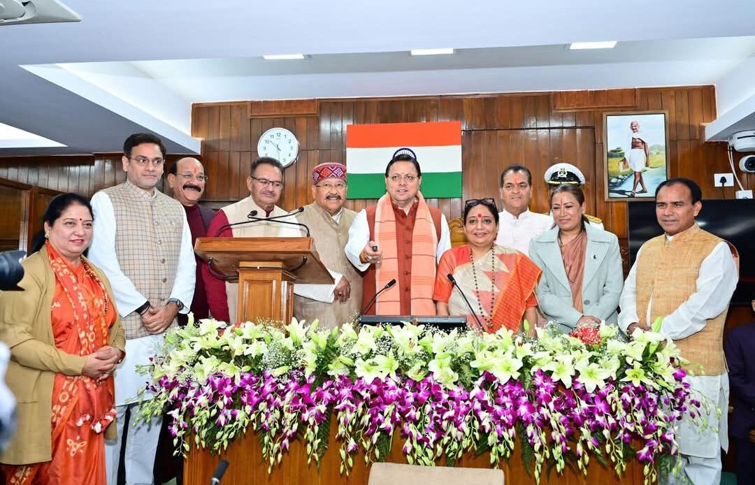 उत्तराखण्ड विधानसभा में ई-विधान प्रणाली का शुभारंभ, कार्यवाही अब होगी डिजिटल और पेपरलेस-Newsnetra 5 fb img 1739883536234345433447547181319